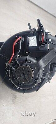 Bmw 7 Series F01 F02 Heater Blower Fan Motor With Regulator 9204486