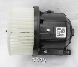 Land Rover HVAC Blower Motor Assembly. MOTOR AND FAN LR112270 (New, genuine)