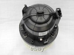 Land Rover HVAC Blower Motor Assembly. MOTOR AND FAN LR112270 (New, genuine)